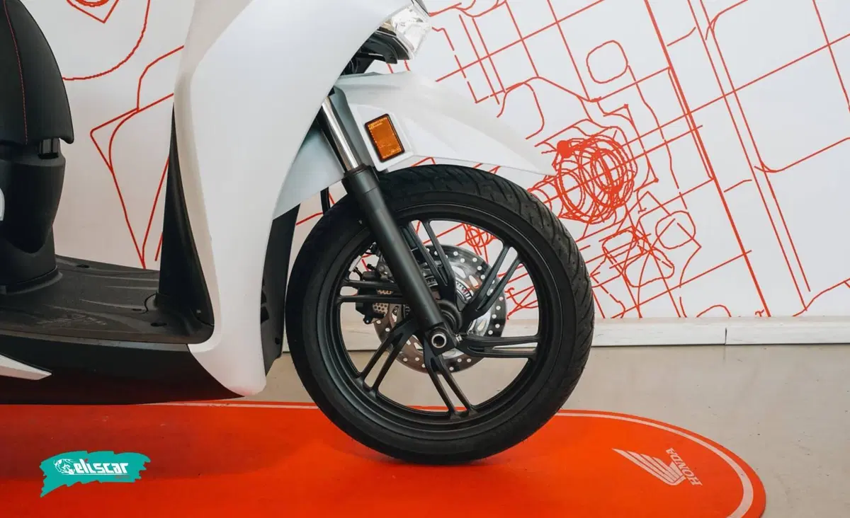 Honda SH 350i Sport (2025 - 26) (8)