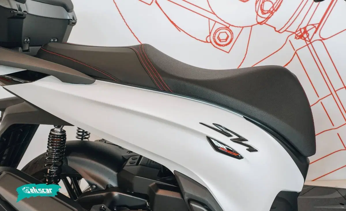 Honda SH 350i Sport (2025 - 26) (9)