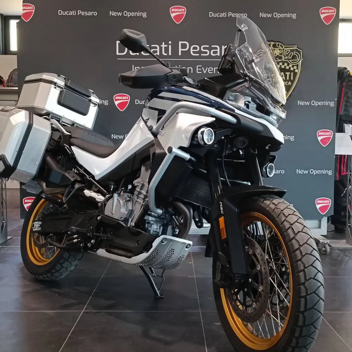 CFMOTO 800MT Explore (2023 - 26) (8)