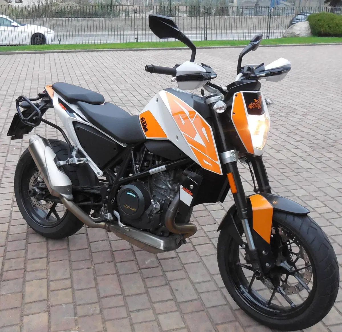 KTM 690 Duke (2016 - 19) (2)