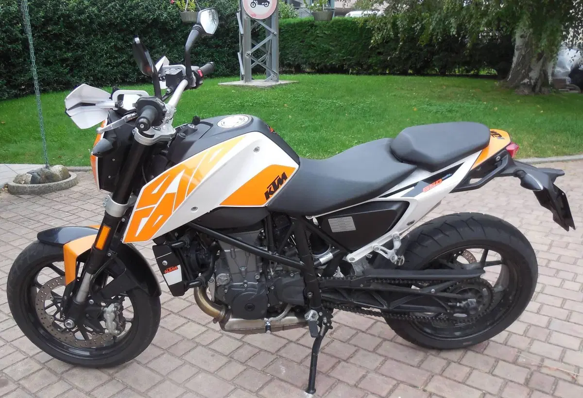 KTM 690 Duke (2016 - 19) (3)