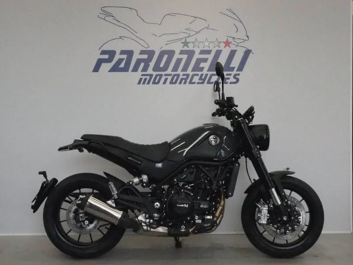 Benelli Leoncino 500 (2021 - 25)