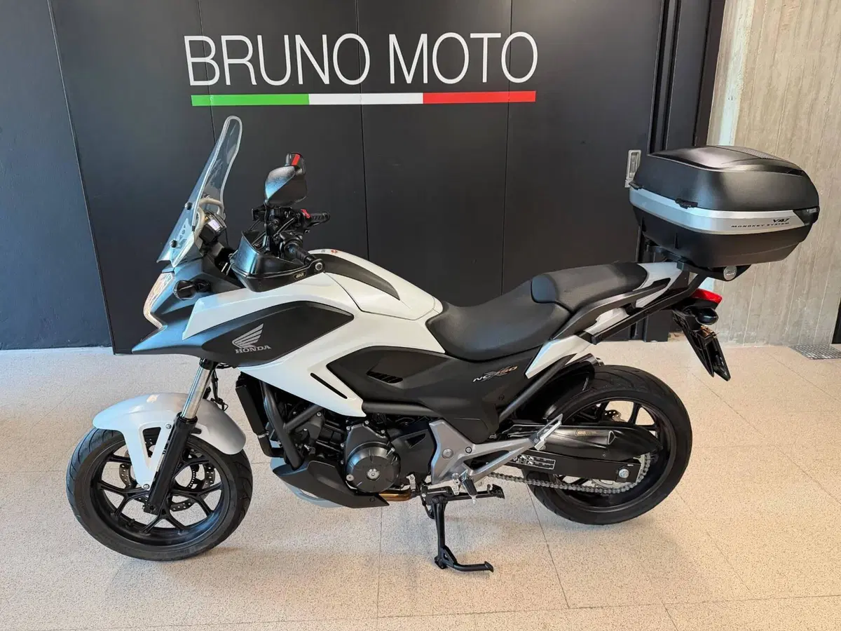 Honda NC 750 X ABS (2014 - 15) (2)