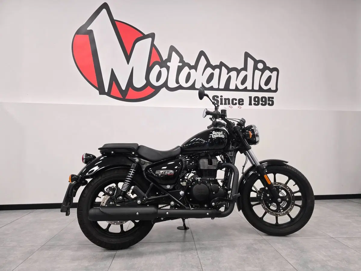 Royal Enfield Meteor 350 (2021 - 26) (2)