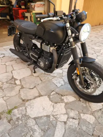 Brixton Motorcycles Cromwell 1200 (2022 - 26) usata