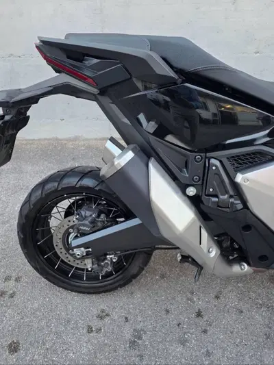Honda X-ADV 750 DCT (2021 - 24) usata