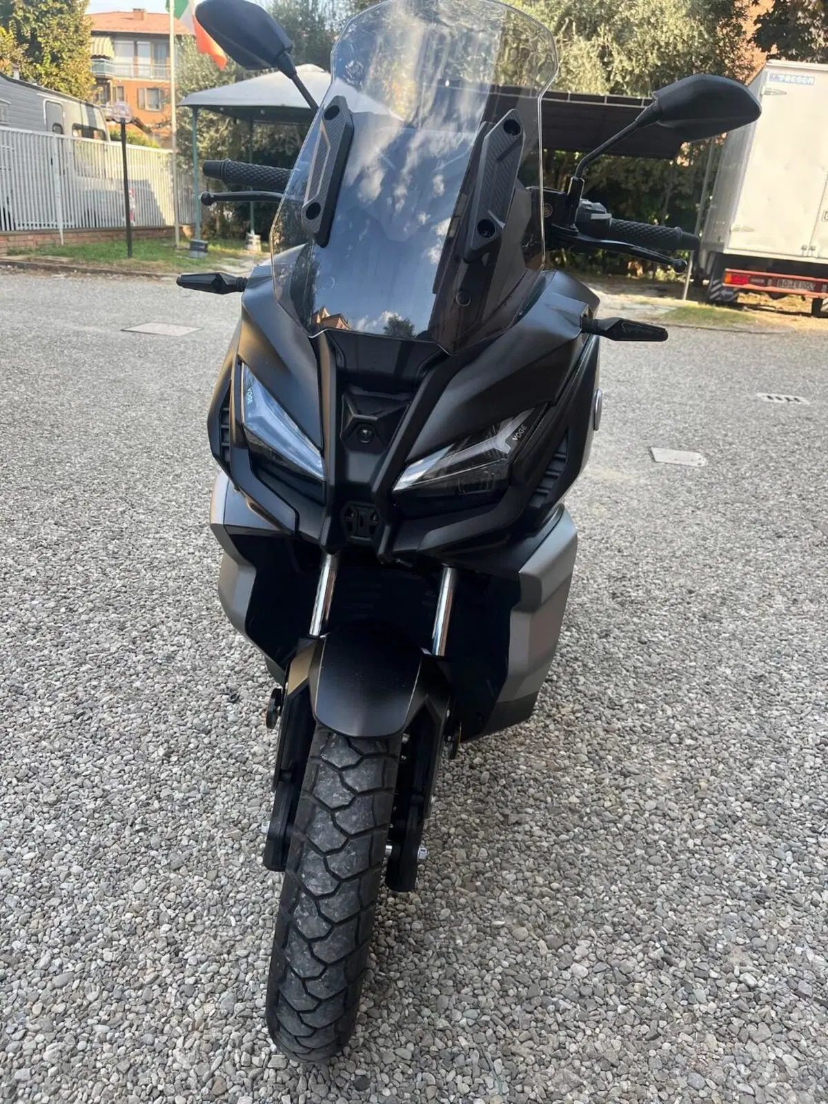 Voge Sfida SR1 ADV (2023 - 26) (3)