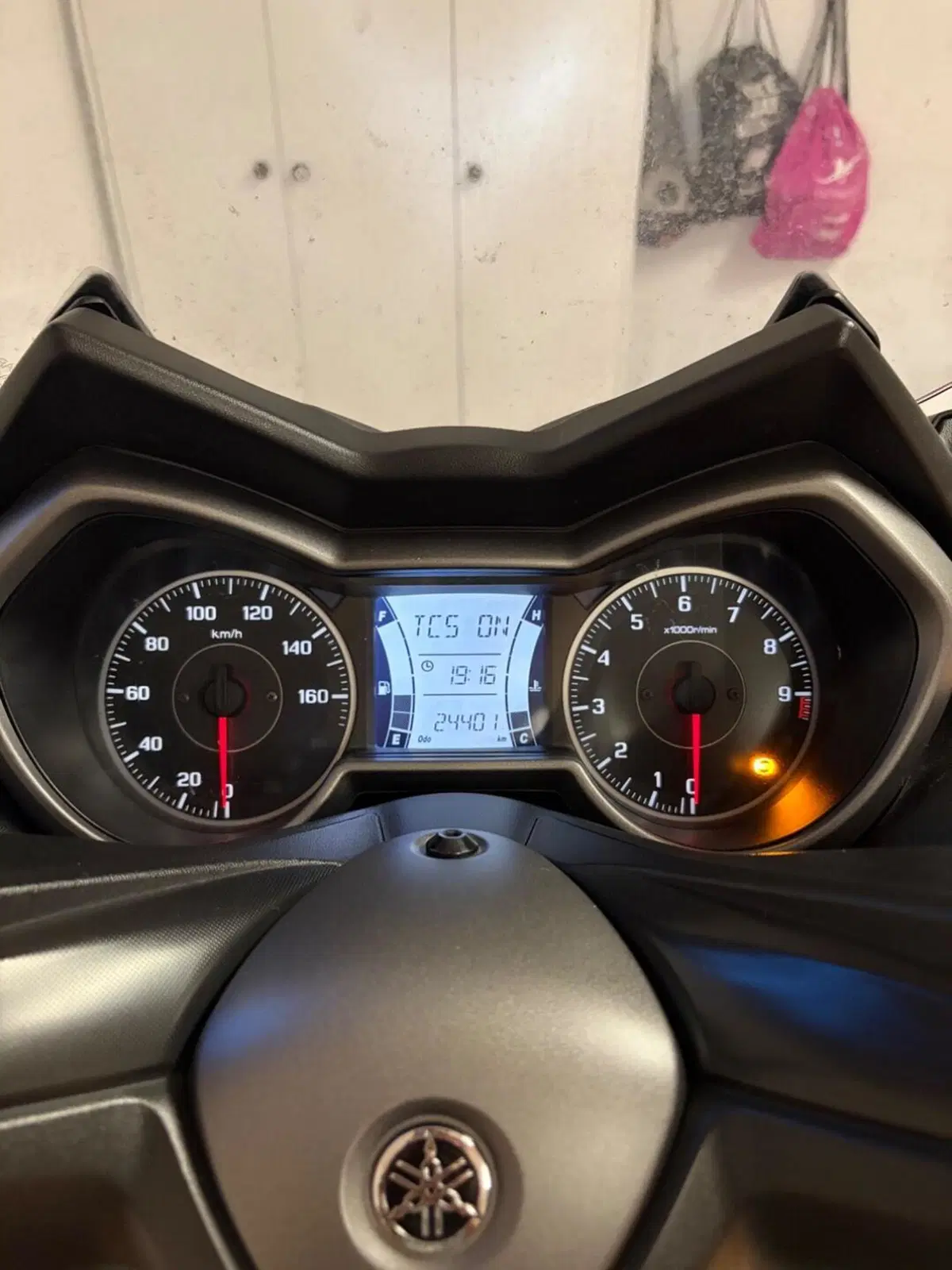 Yamaha X-Max 300 ABS (2017 - 20) (5)