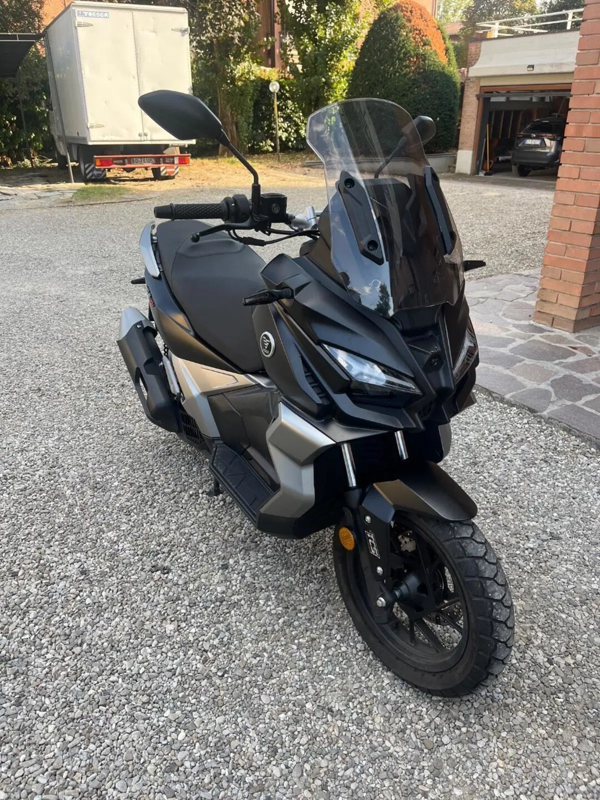 Voge Sfida SR1 ADV (2023 - 26) (11)