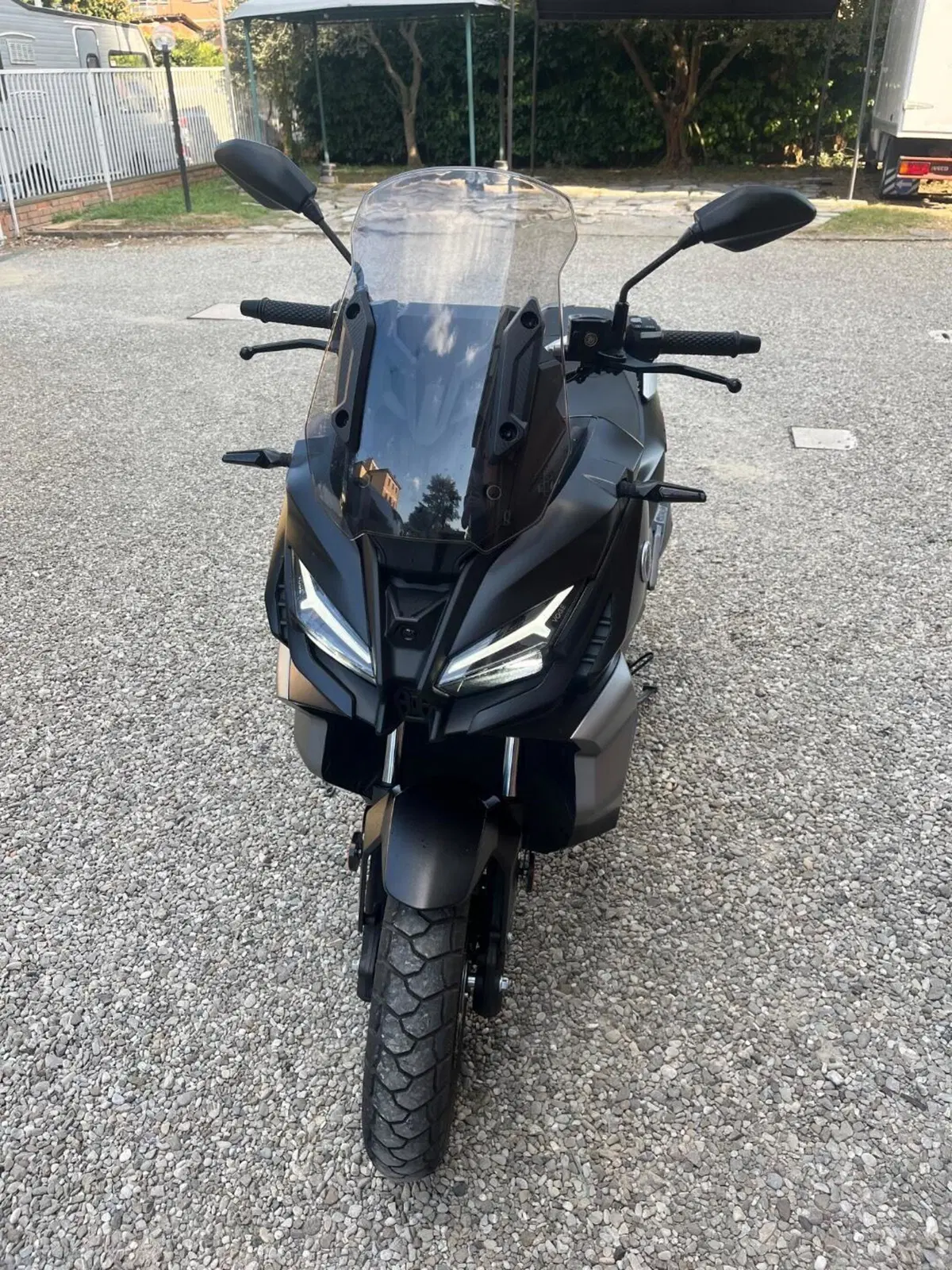Voge Sfida SR1 ADV (2023 - 26) (13)