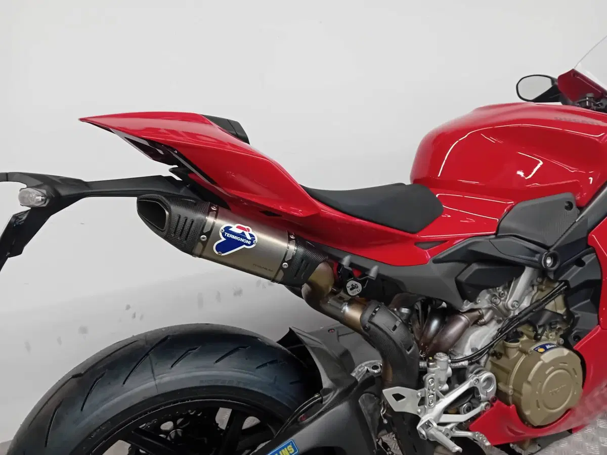 Ducati Panigale V4 S (2025 - 26) (7)