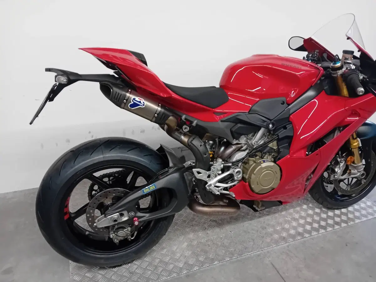 Ducati Panigale V4 S (2025 - 26) (6)