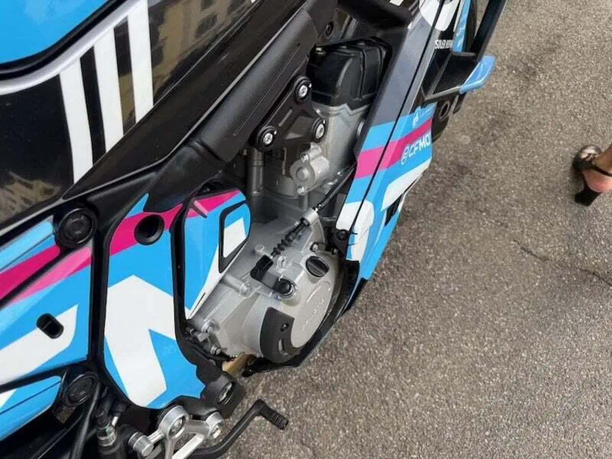 CFMOTO 675SR-R (2025 - 26) (6)