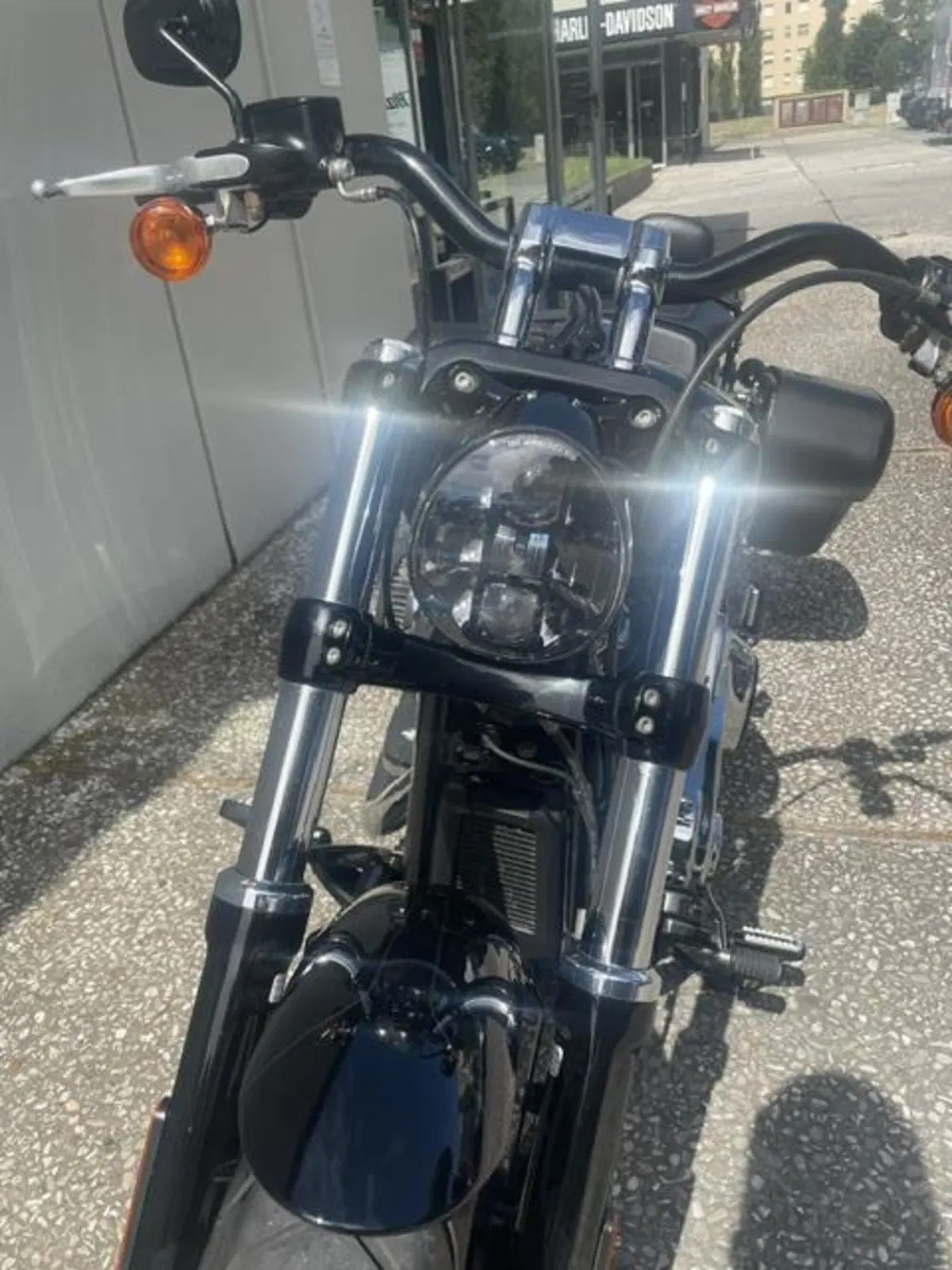 Harley-Davidson Breakout (2021 - 22) (2)