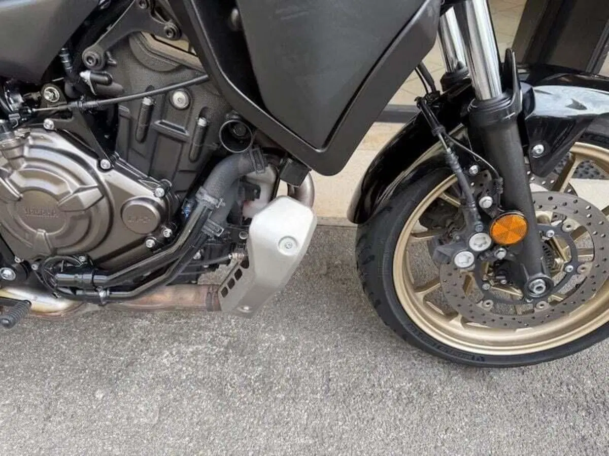Yamaha Tracer 7 (2021 - 24) (13)