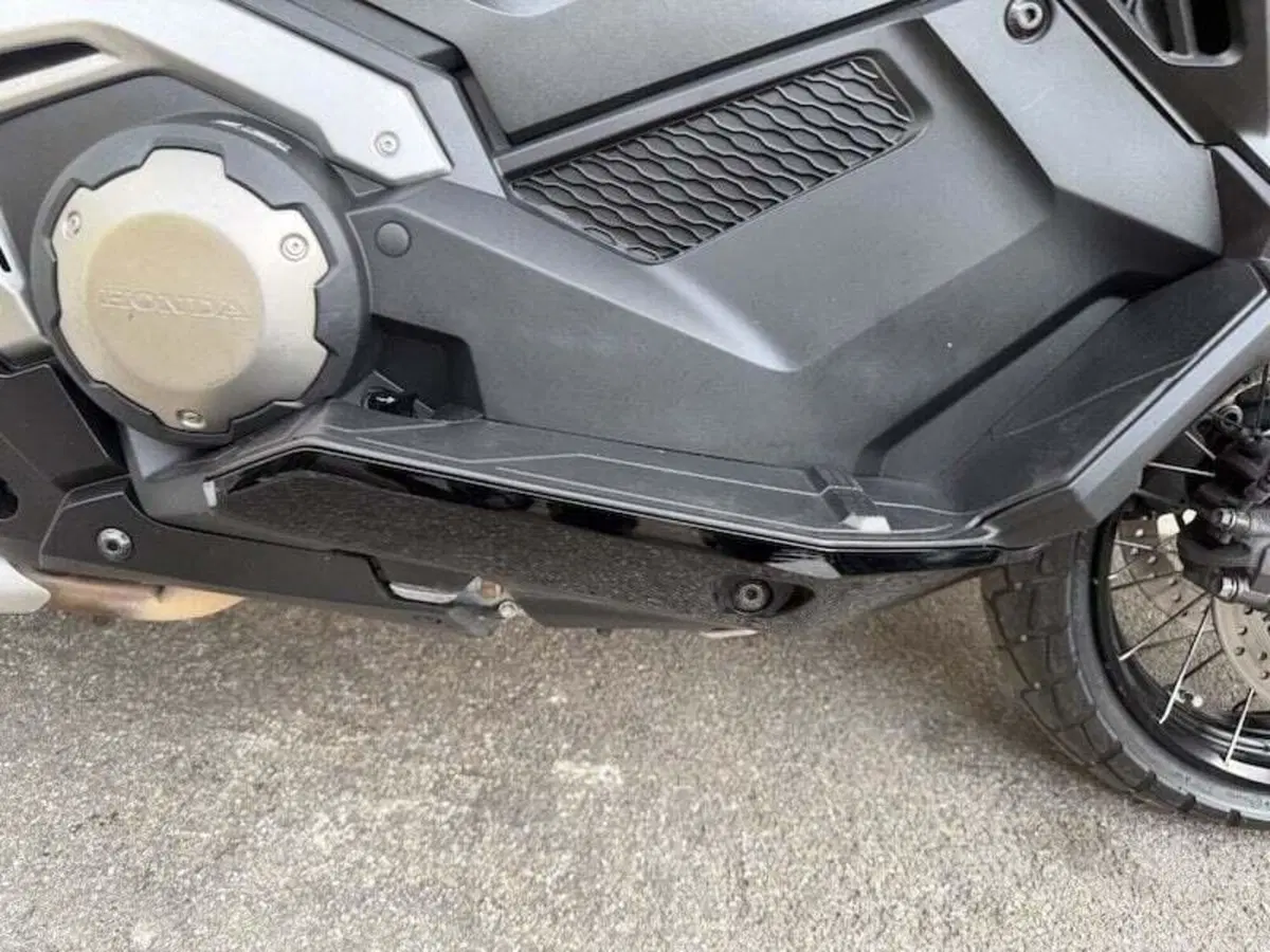 Honda X-ADV 750 DCT (2021 - 24) (8)