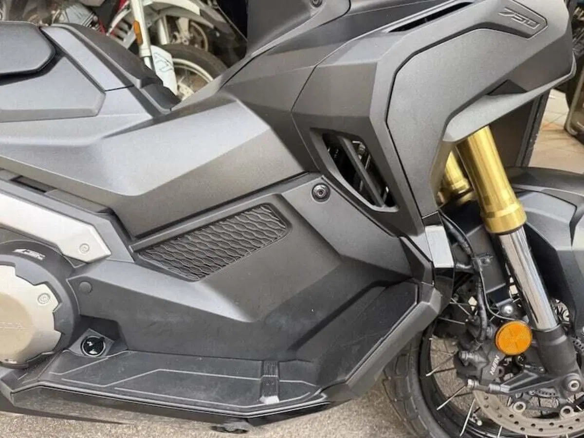 Honda X-ADV 750 DCT (2021 - 24) (9)