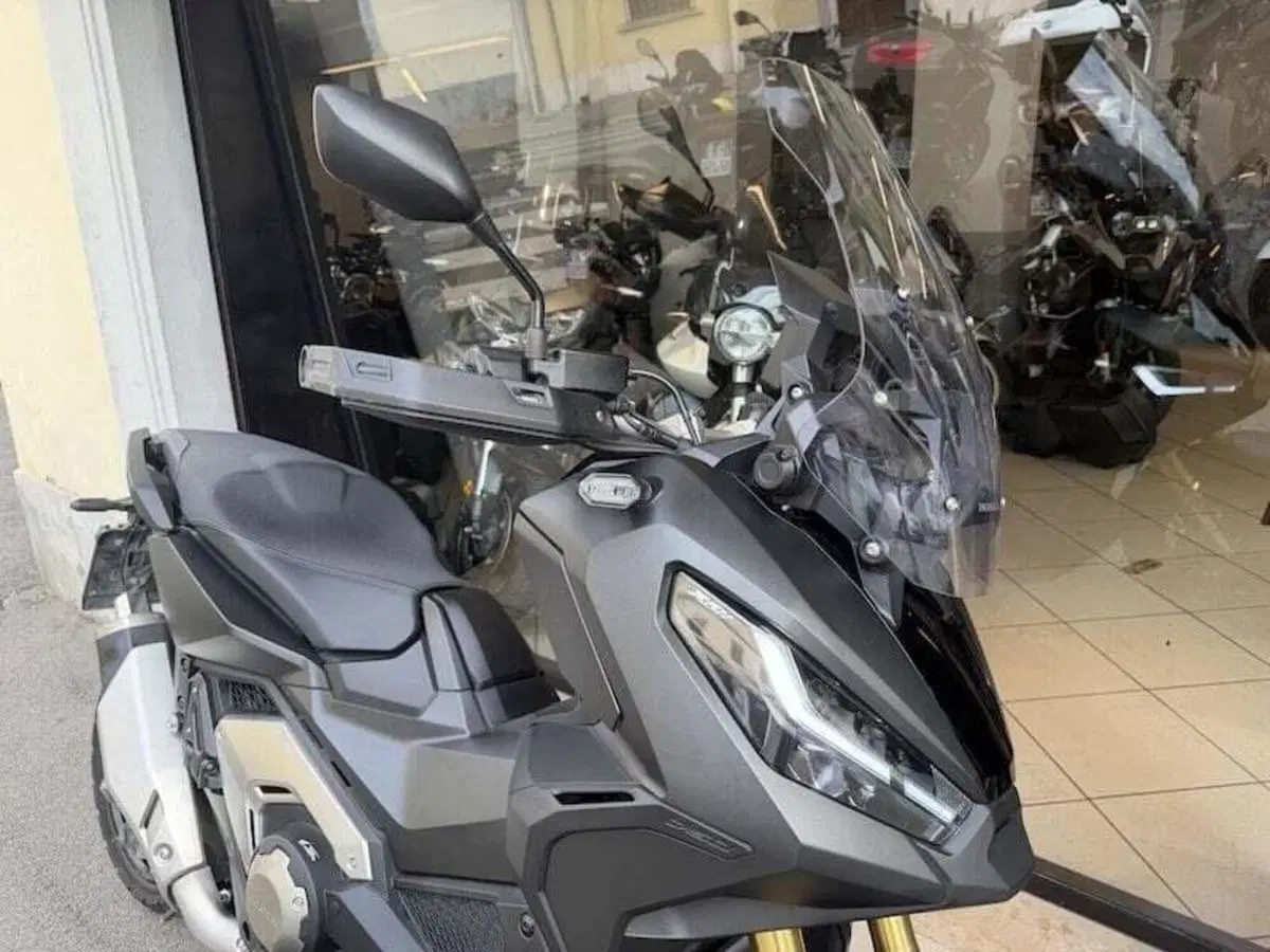 Honda X-ADV 750 DCT (2021 - 24) (14)
