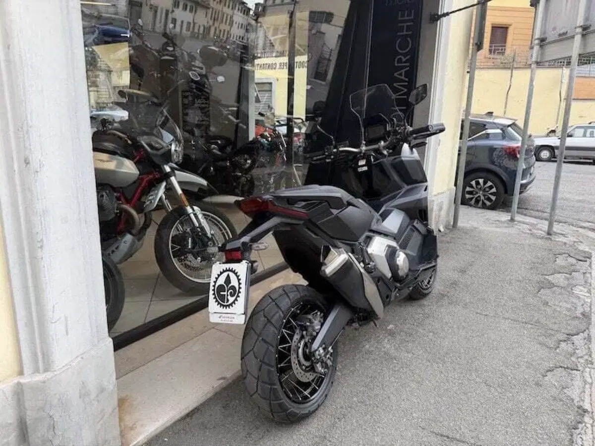 Honda X-ADV 750 DCT (2021 - 24) (16)