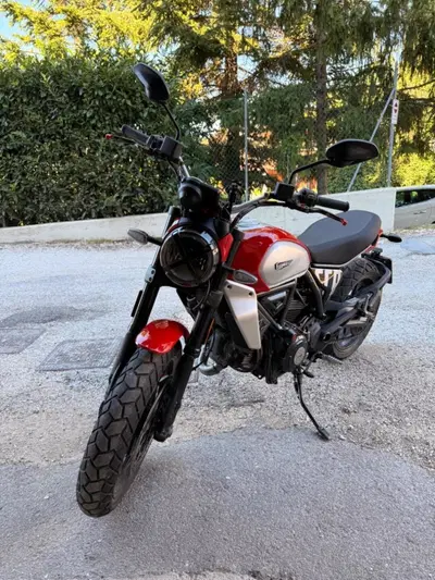 Ducati Scrambler 800 Icon (2023 - 24) usata