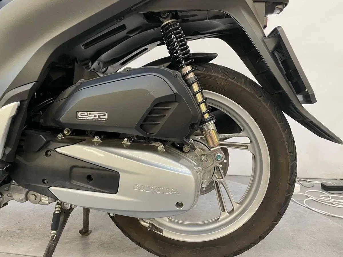 Honda SH 125i (2020 - 23) (12)