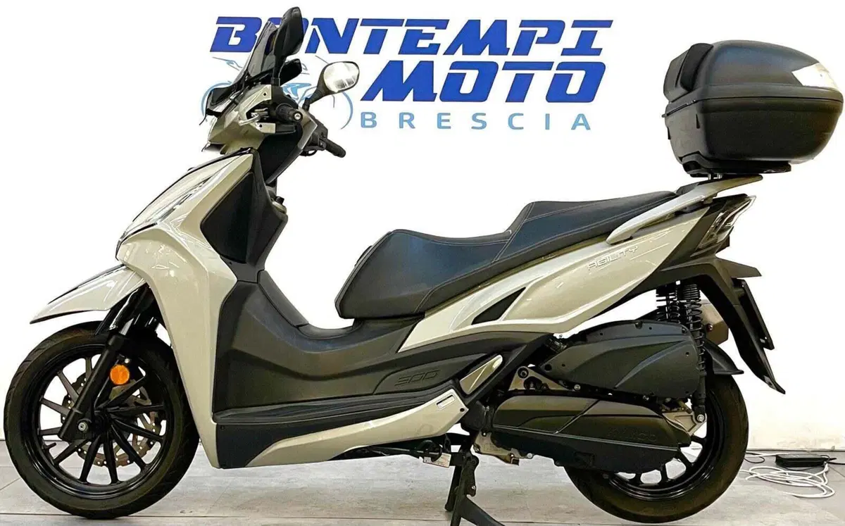 Kymco Agility 300i (2021 - 25) (2)