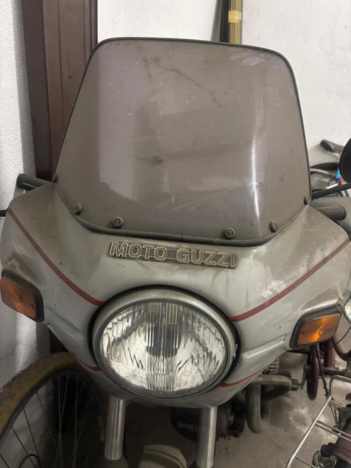 Moto Guzzi V 35 II (2)