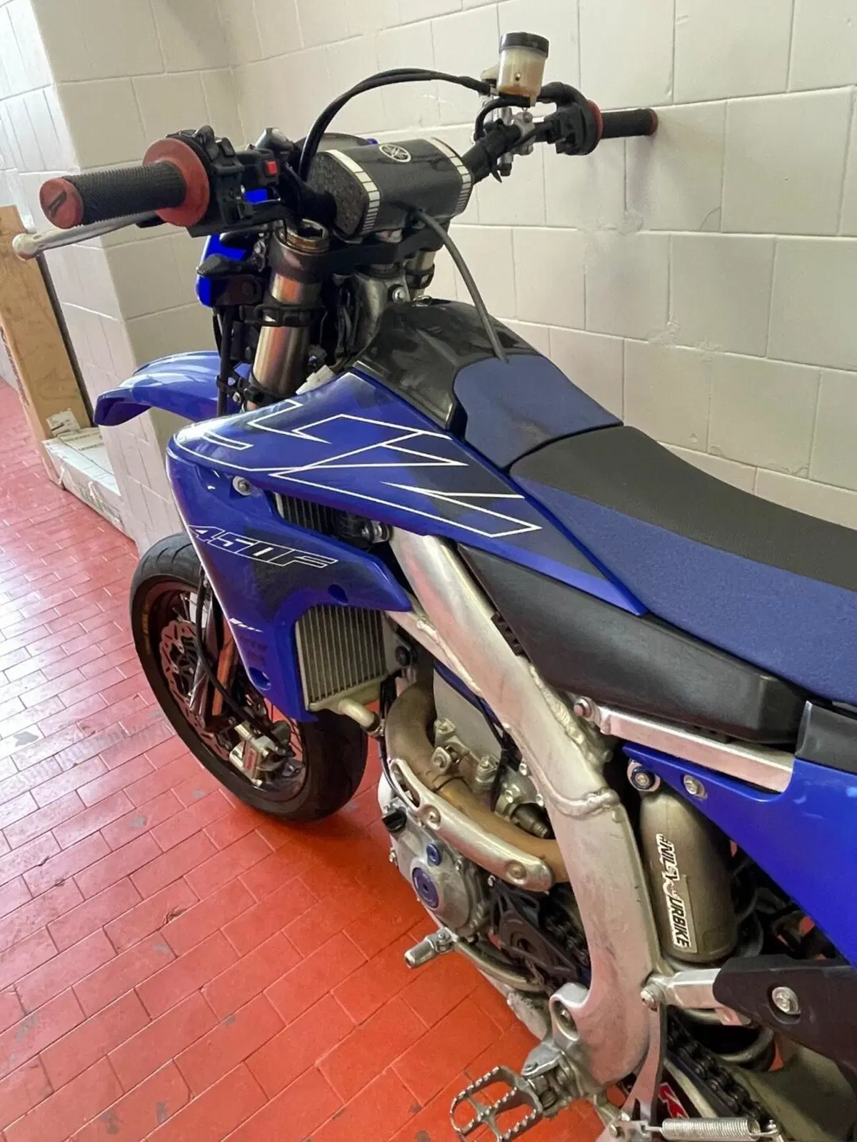Yamaha YZ 450 F (2022) (5)