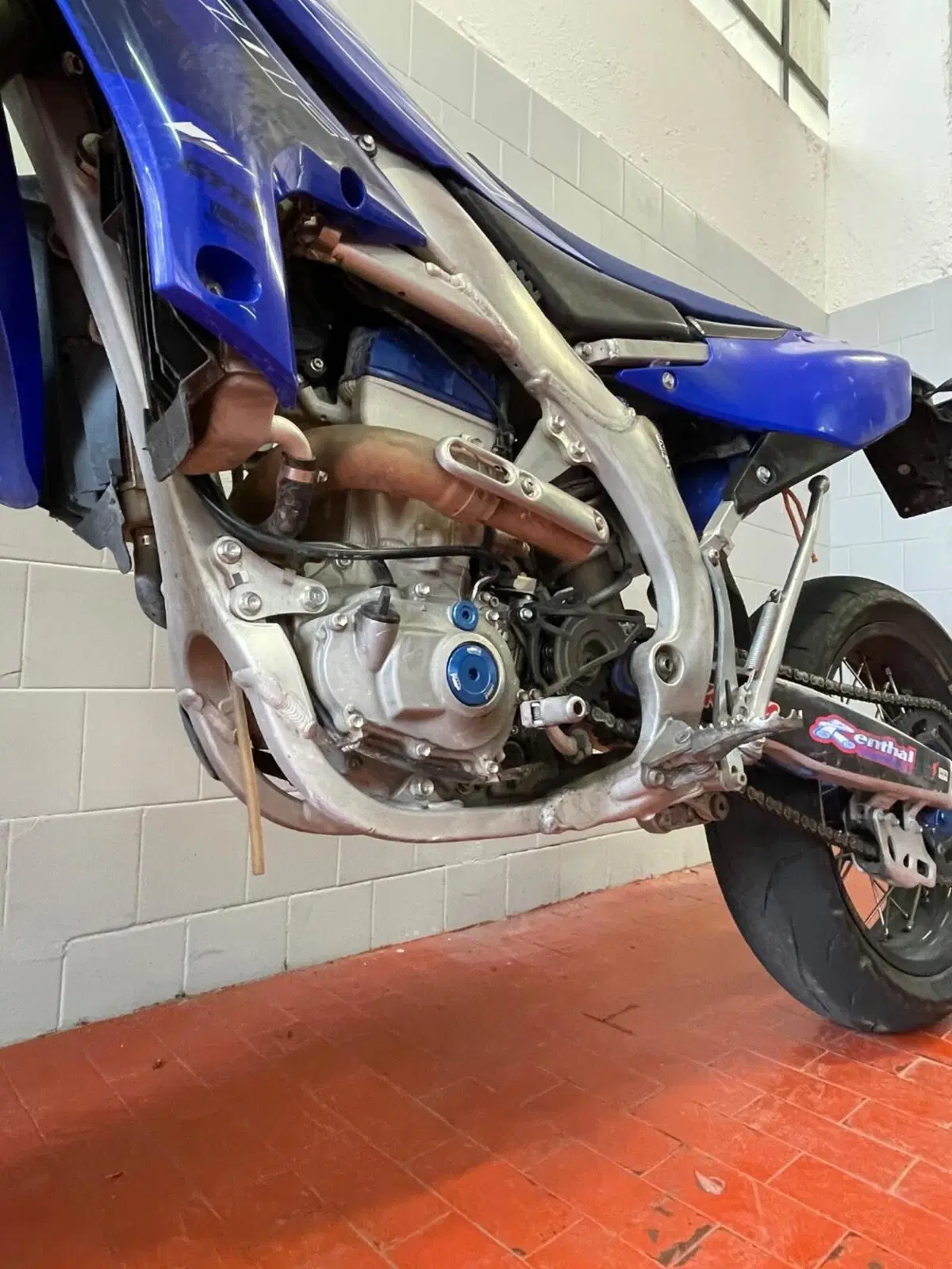 Yamaha YZ 450 F (2022) (9)