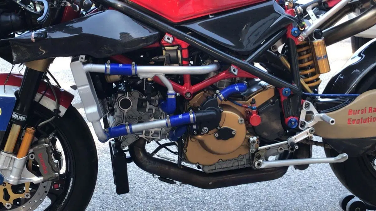 Ducati 996 Biposto (1998 - 01) (12)