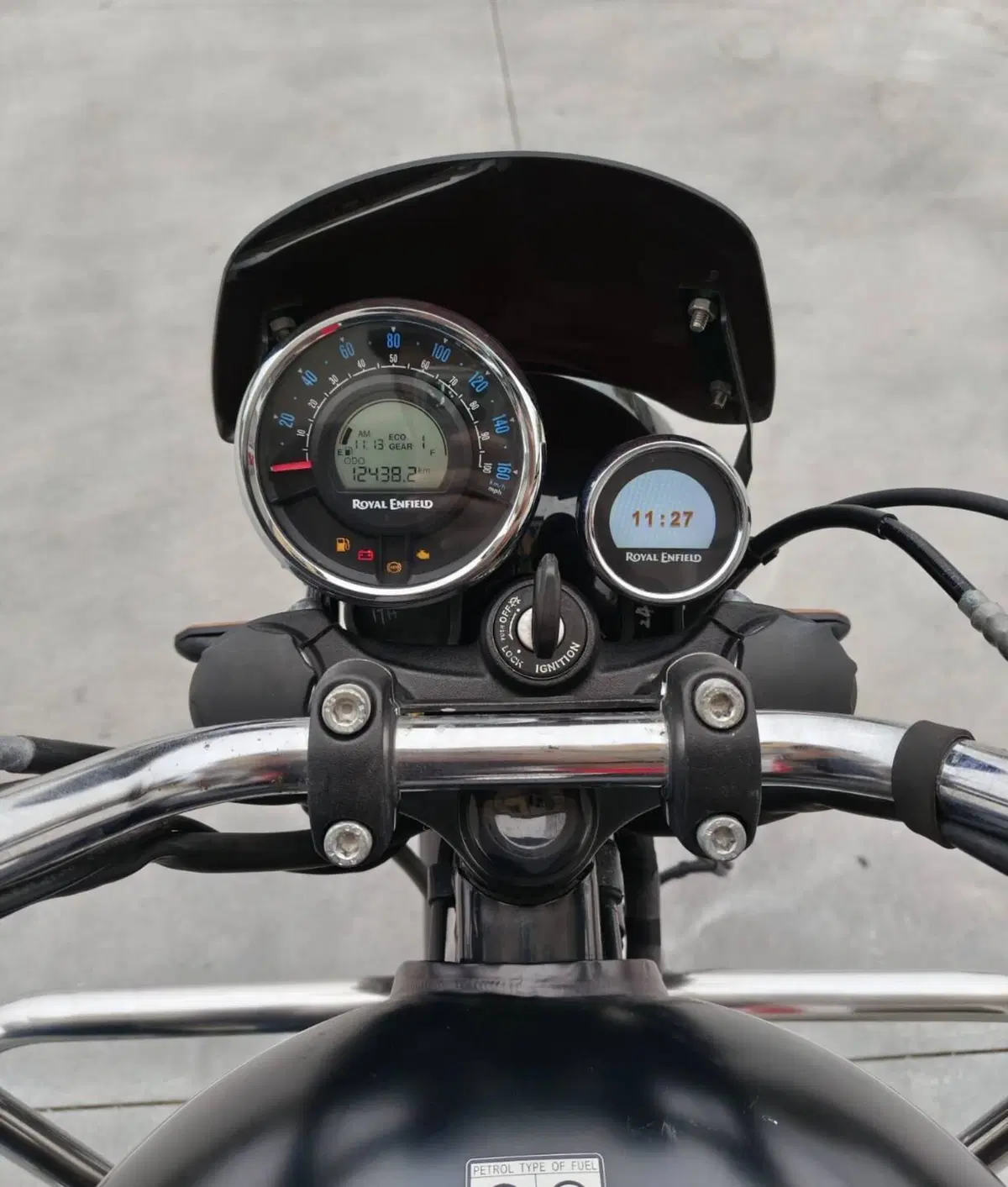 Royal Enfield Meteor 350 (2021 - 26) (9)