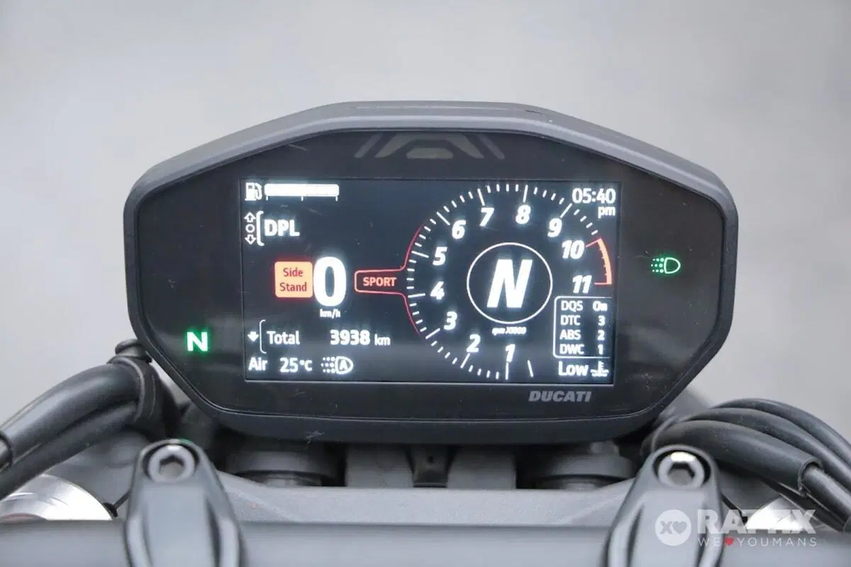 Ducati Monster 937 (2021 - 25) (13)