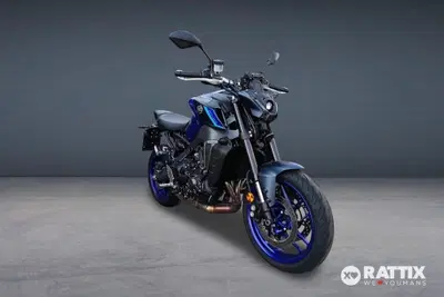 Yamaha MT-09 (2021 - 23) usata