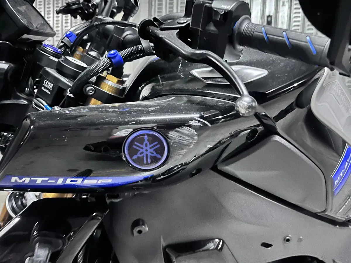 Yamaha MT-10 SP (2022 - 25) (7)