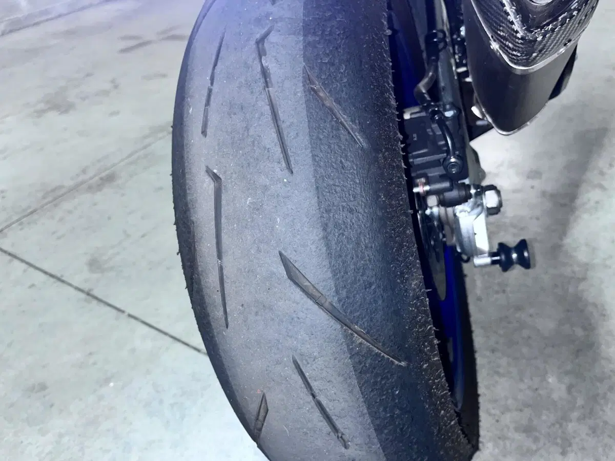 Yamaha MT-10 SP (2022 - 25) (11)