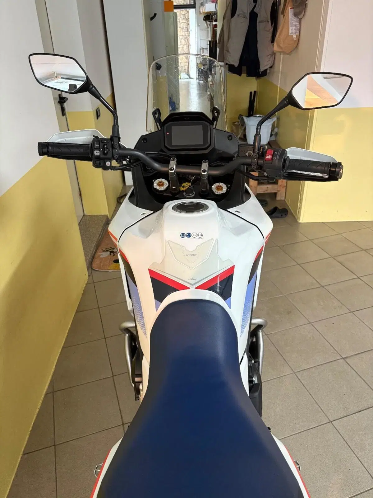 Honda Transalp XL750 (2023 - 24) (4)