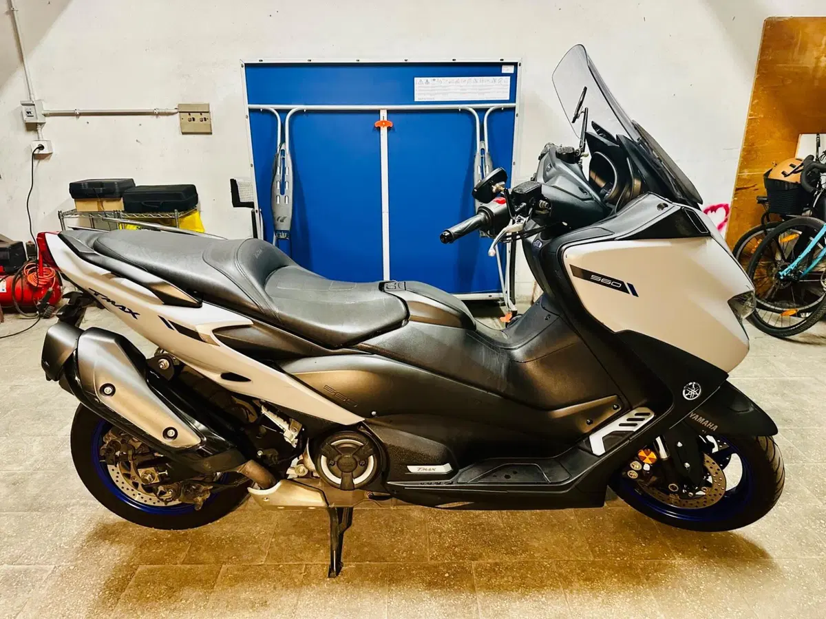 Yamaha T-Max 560 (2020 - 21) (2)