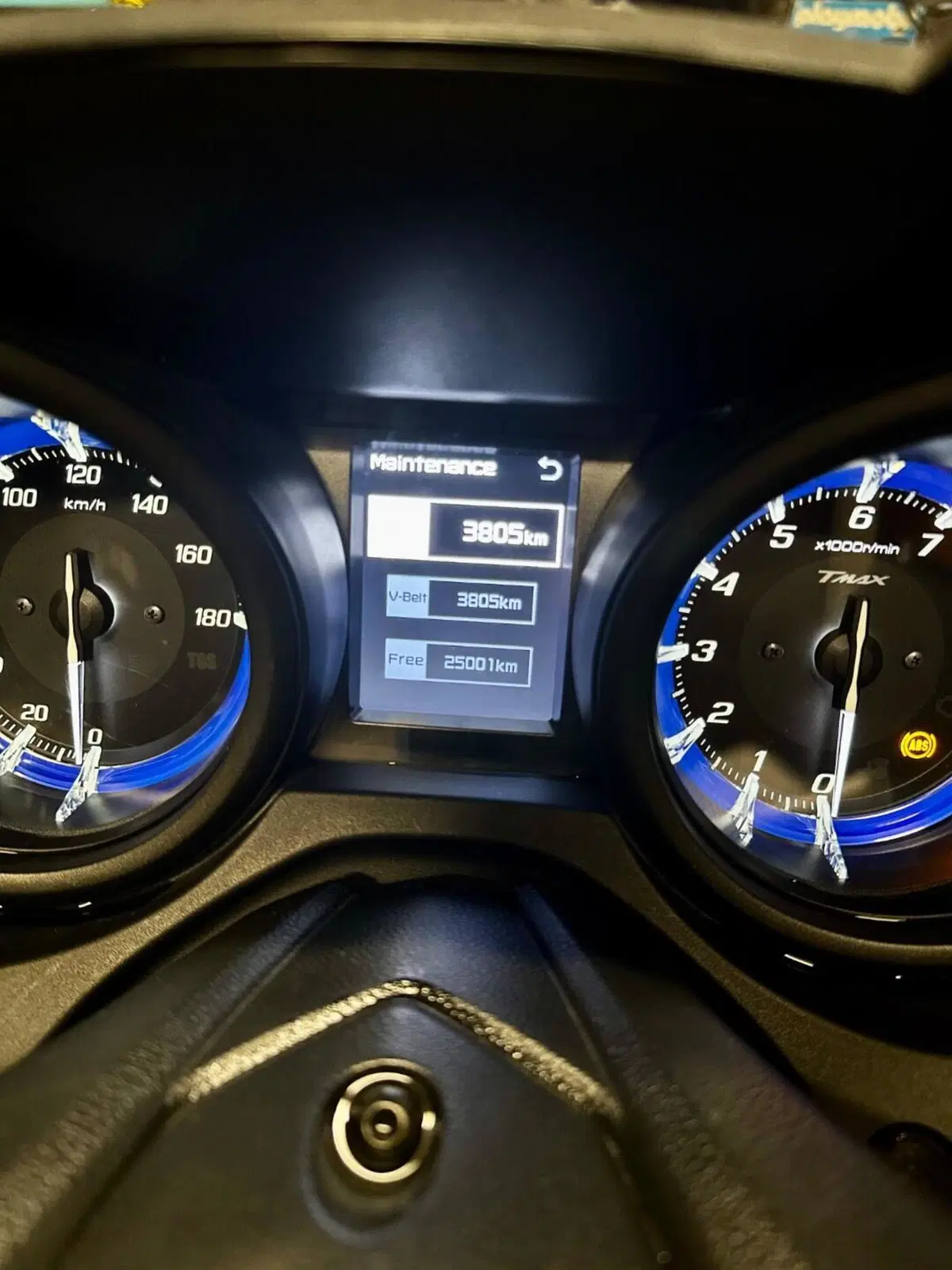 Yamaha T-Max 560 (2020 - 21) (14)