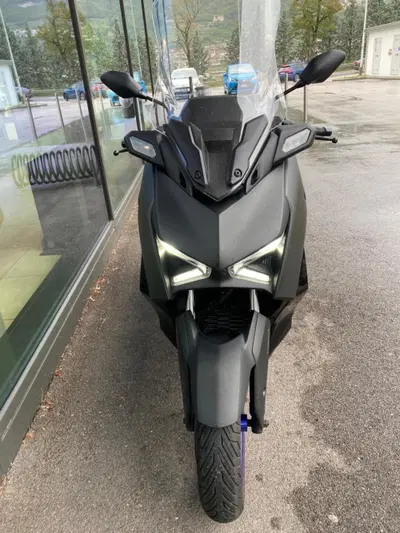 Yamaha X-Max 300 (2025 - 26) usata