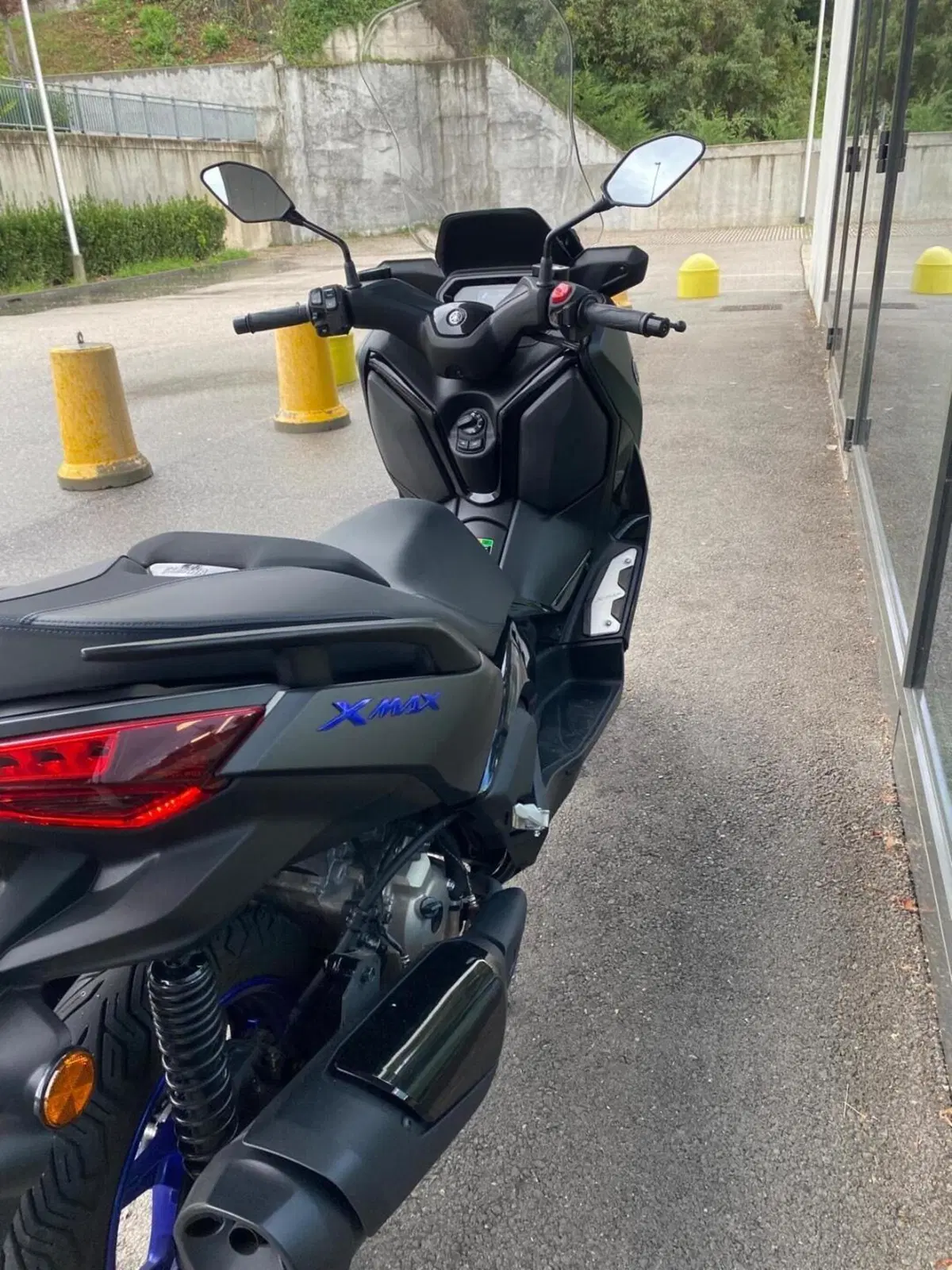 Yamaha X-Max 300 (2025 - 26) (4)