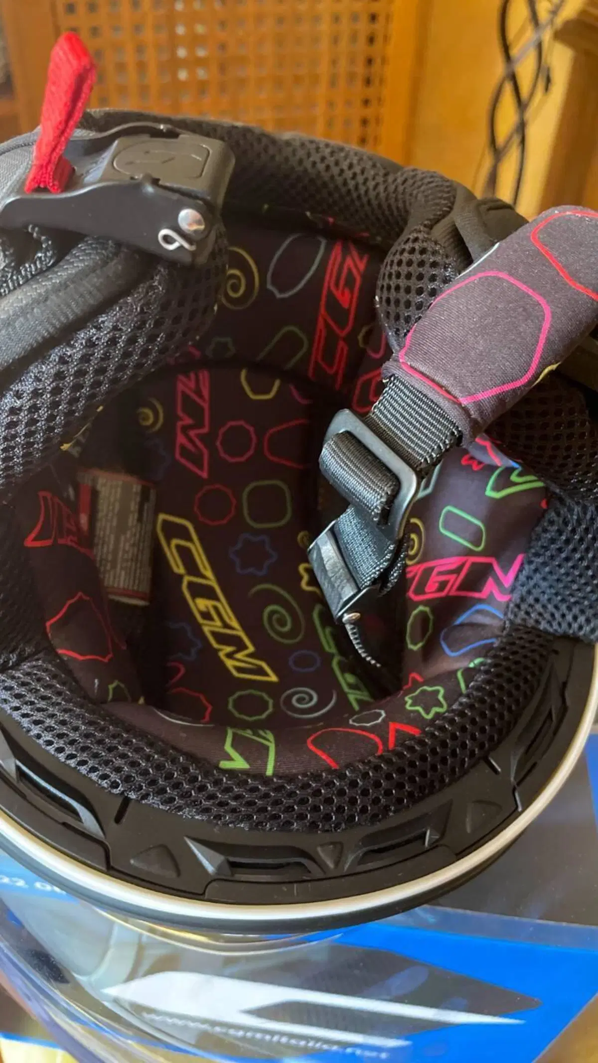 Casco bambina nuovo per scooter! CGM (11)