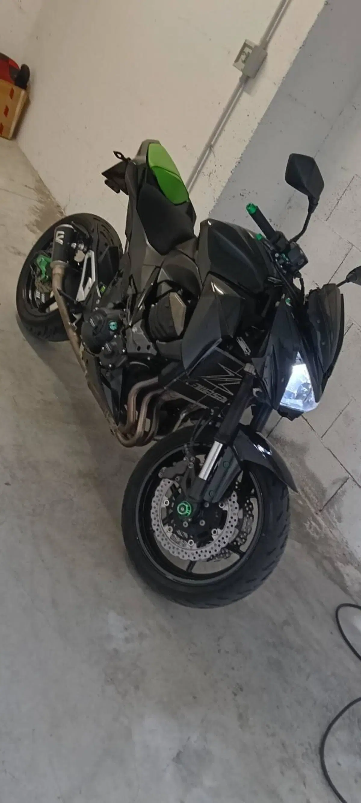 Kawasaki Z 800 ABS (2012 - 16) (2)