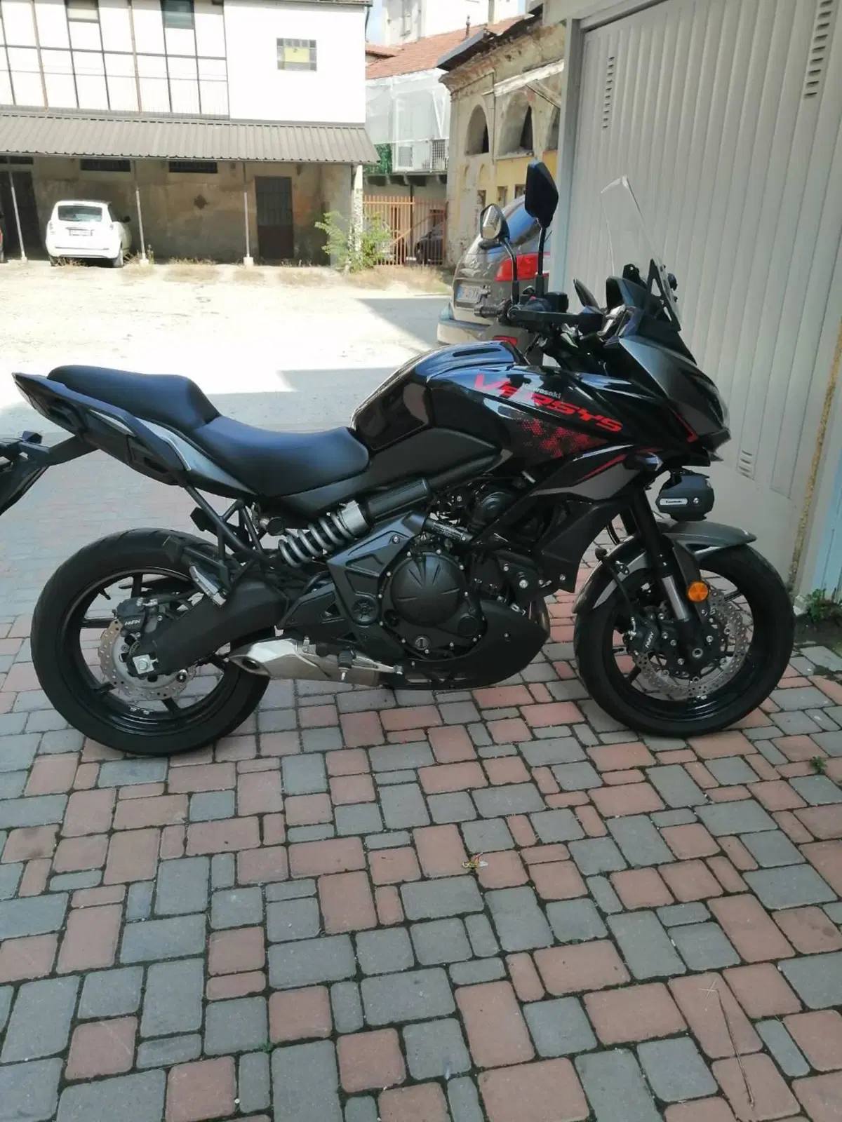 Kawasaki Versys 650 Tourer Plus (2021) (3)