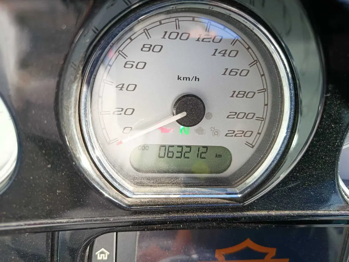 Harley-Davidson 107 Street Glide Special (2017 - 19) - FLHXS (7)