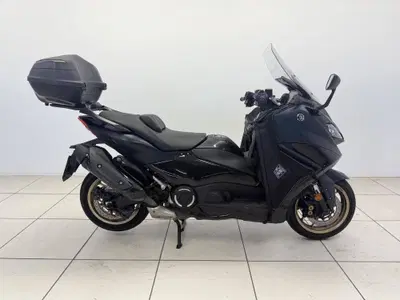 Yamaha T-Max 560 (2022 - 24) usata