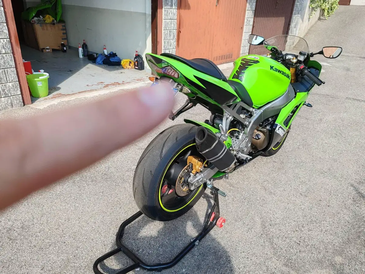 Kawasaki Ninja 636 ZX-6R (2002 - 03) (4)