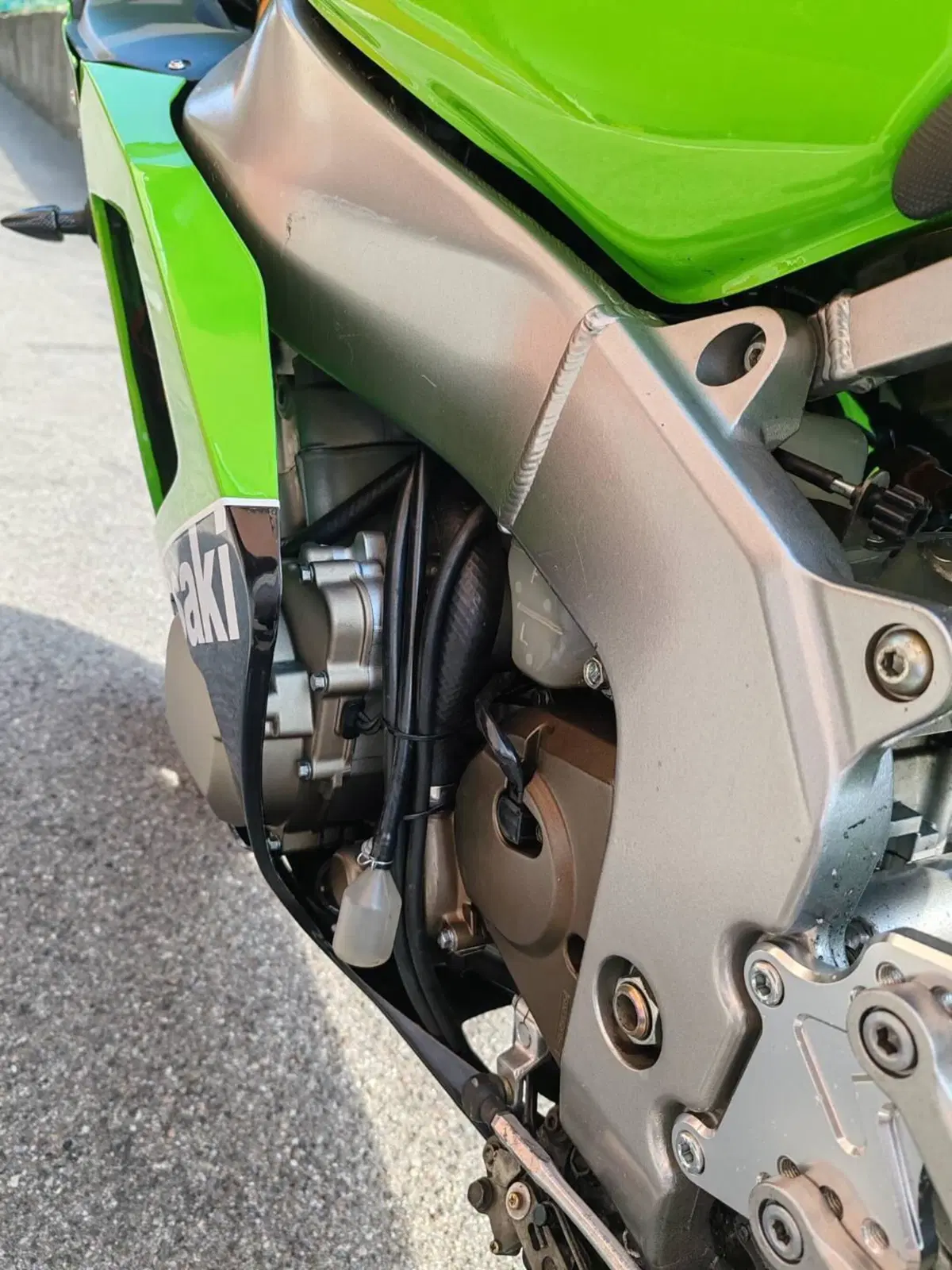 Kawasaki Ninja 636 ZX-6R (2002 - 03) (7)
