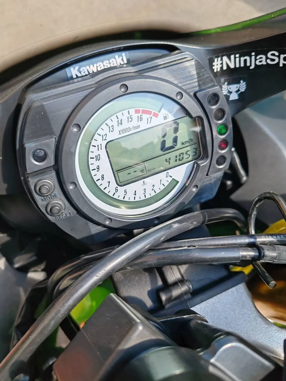Kawasaki Ninja 636 ZX-6R (2002 - 03) (8)