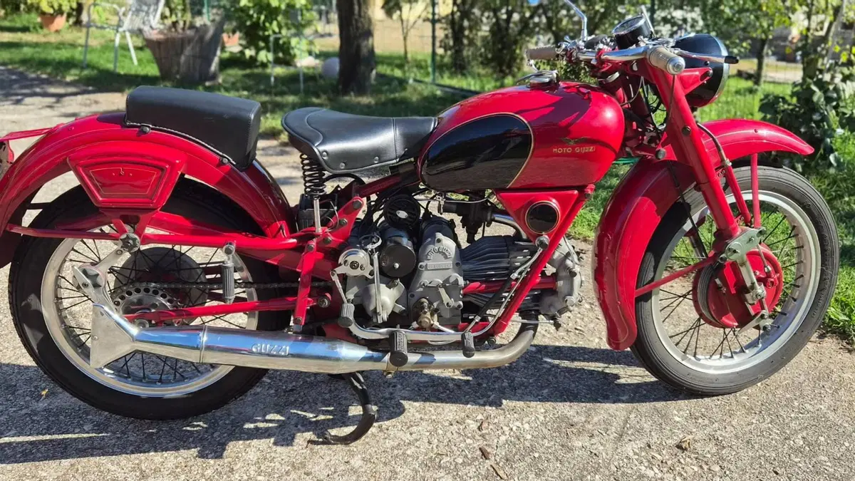 Moto Guzzi Falcone sport civile