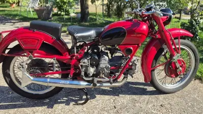 Moto Guzzi Falcone sport civile d'epoca